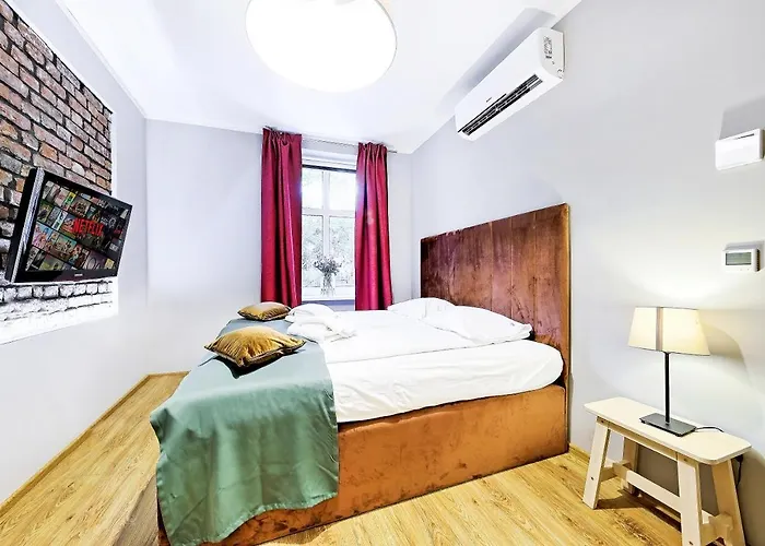 Cinema Apart-hotel 3*