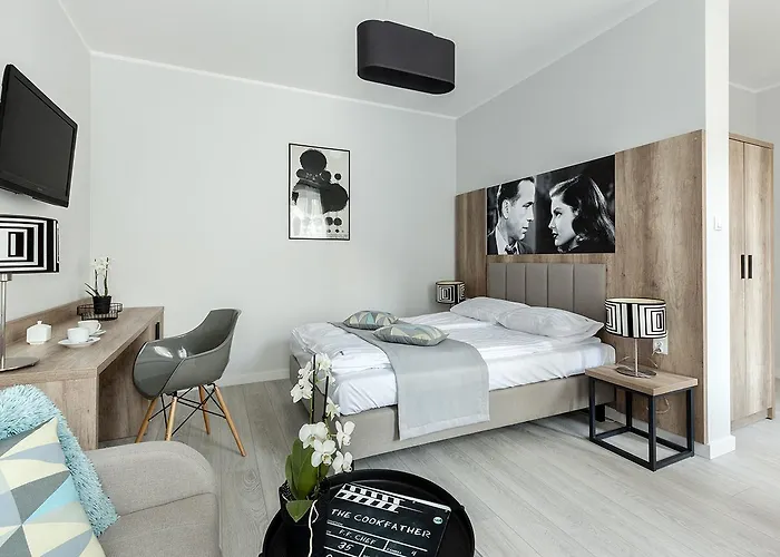 Apart-hotel Cinema 3*