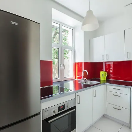 Hotel apartamentowy Cinema 3*