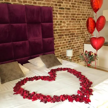 Cinema Hotel apartamentowy 3*