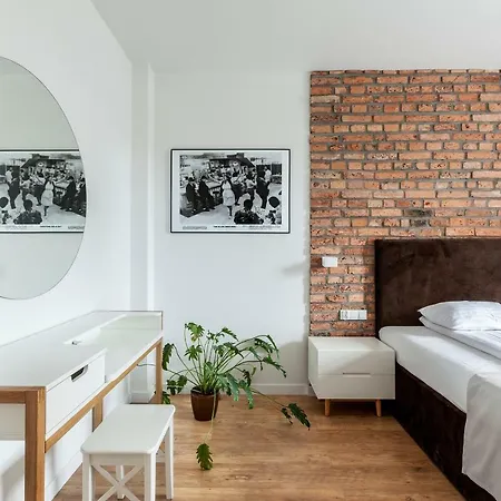 Hotel apartamentowy Cinema 3*