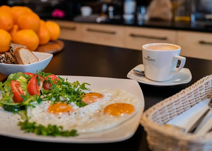 Cinema 3* Познань