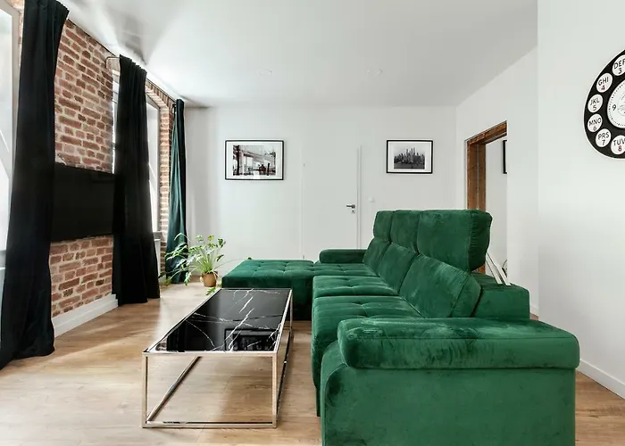 Апарт-отель Cinema 3*