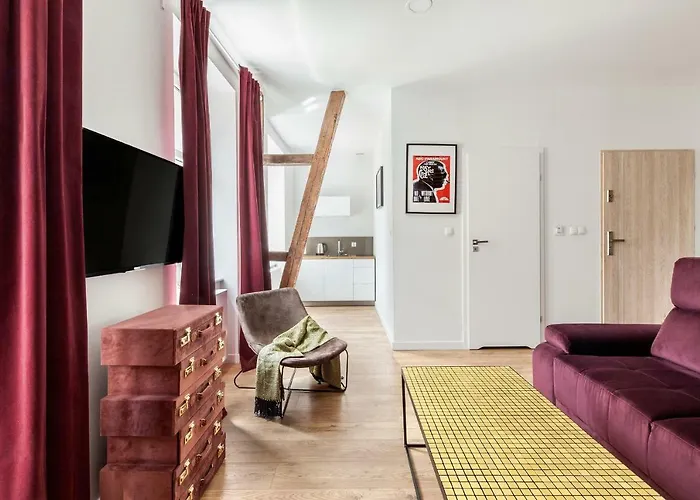 Cinema Aparthotel Poznan